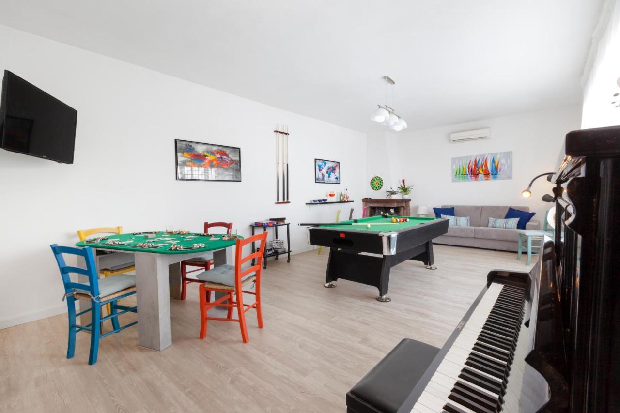 Estate4Home - Villa Luisa Play&Pool SantʼAgata sui Due Golfi Екстериор снимка