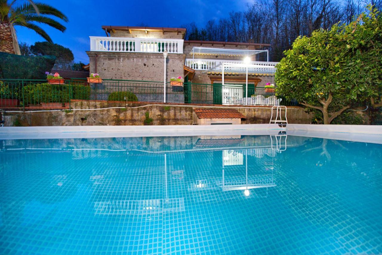 Estate4Home - Villa Luisa Play&Pool SantʼAgata sui Due Golfi Екстериор снимка