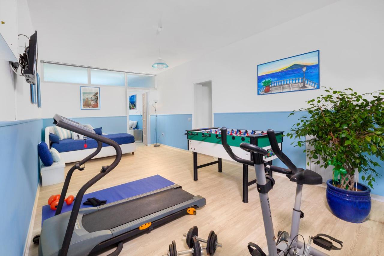 Estate4Home - Villa Luisa Play&Pool SantʼAgata sui Due Golfi Екстериор снимка